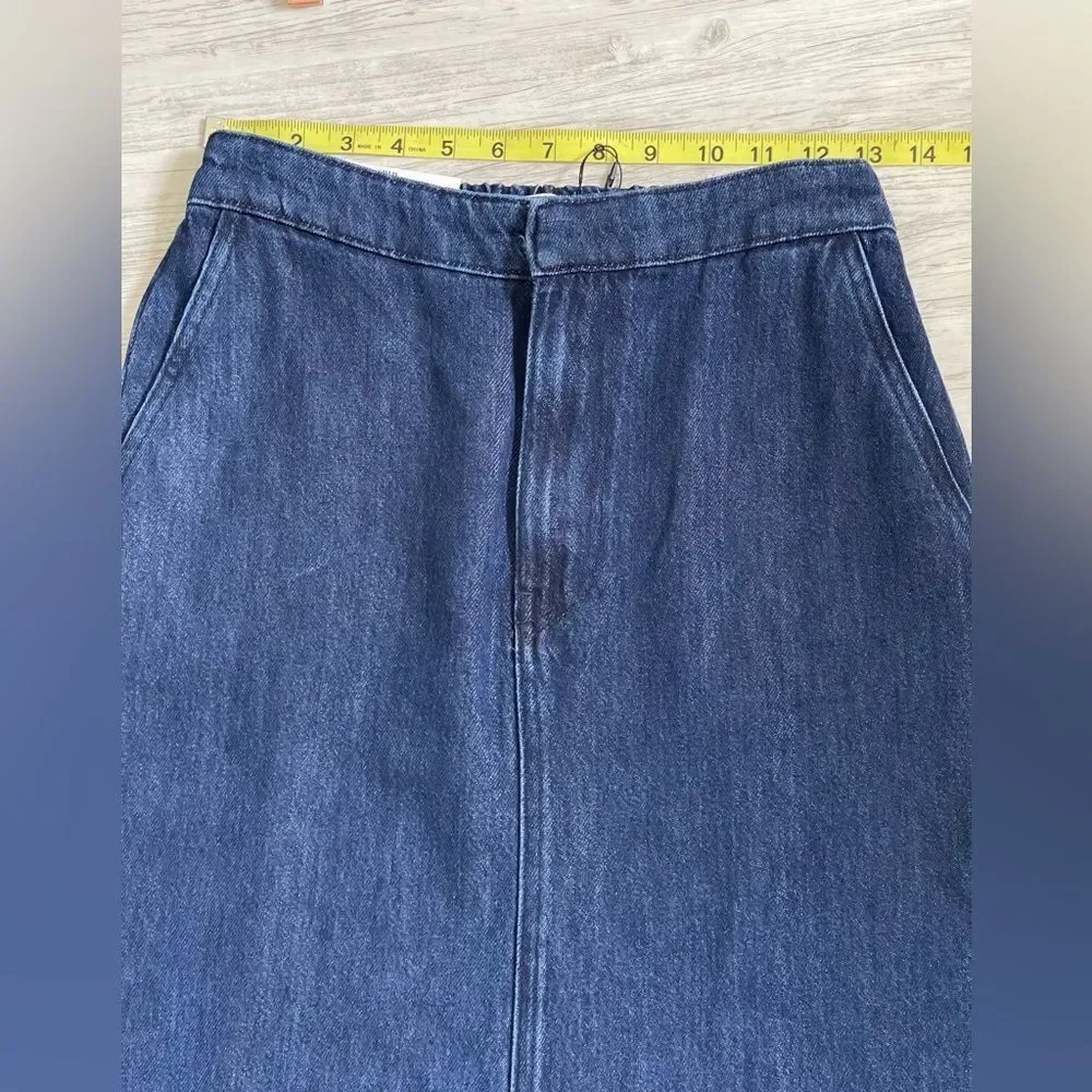 NWT ZARA Classic Blue Denim Skirt Size XS